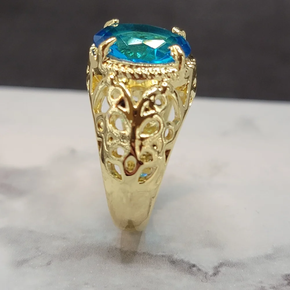 Ring simulated stone